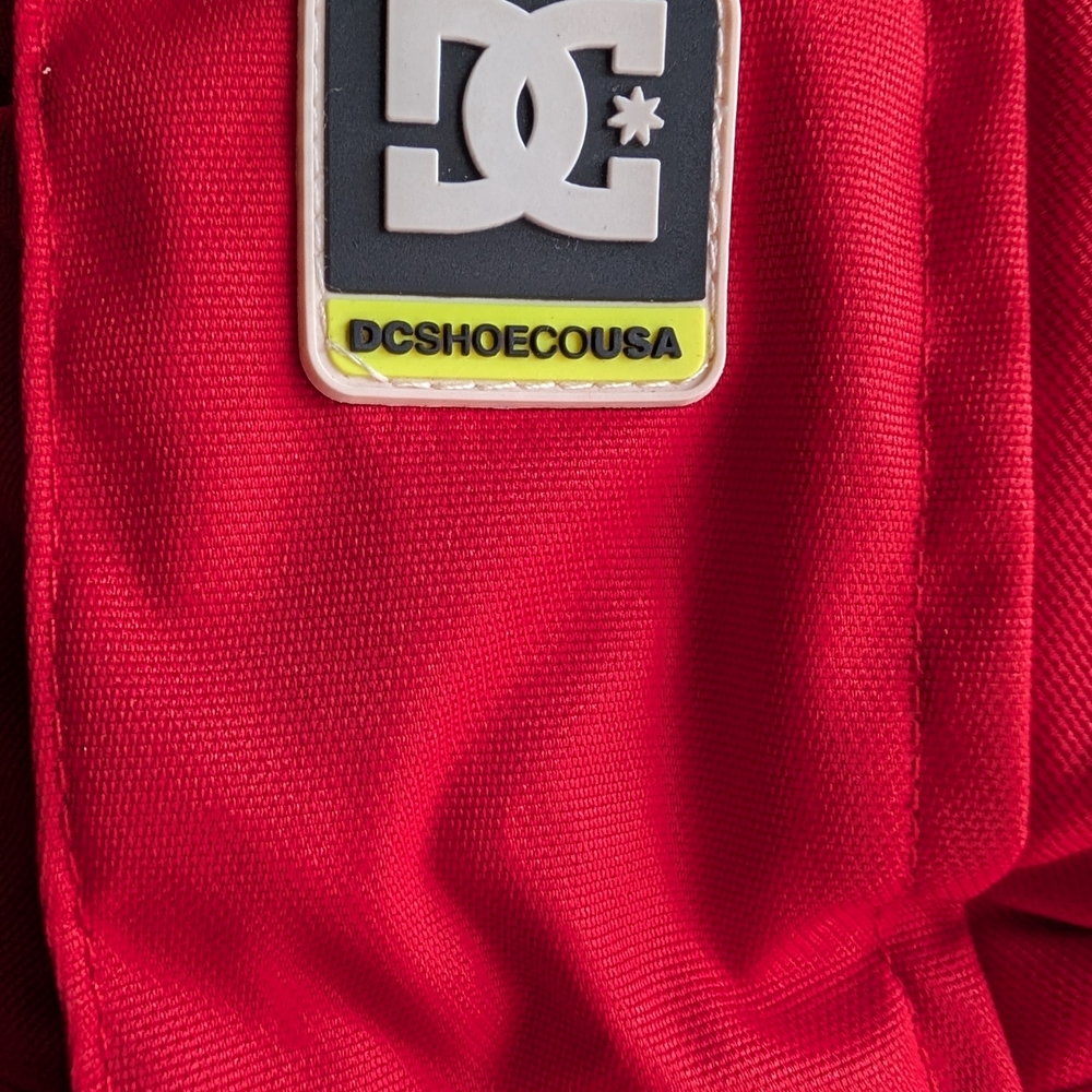 DC Boy's Red and Black Jacket Ski Snowboarding - Picture 3 of 5